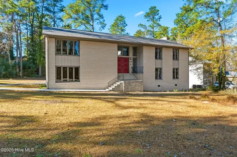 1431 Cumberland Circle Rockingham NC 28379