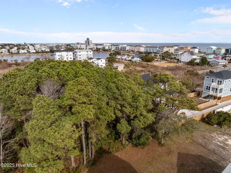 207 Sumter Avenue Carolina Beach NC 28428