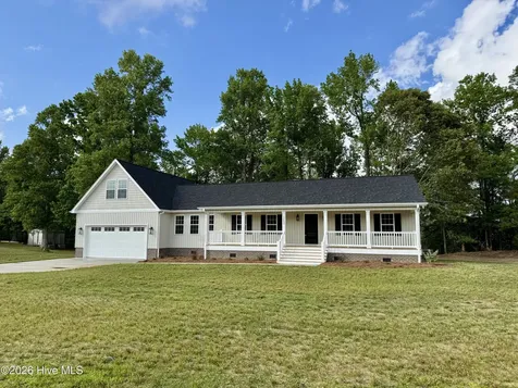 263 Treasure Point Road Bath NC 27808