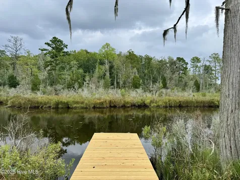 263 Treasure Point Road Bath NC 27808