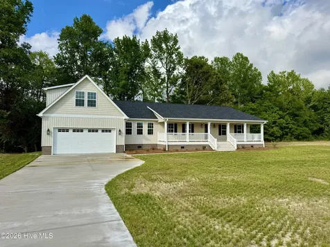 263 Treasure Point Road Bath NC 27808