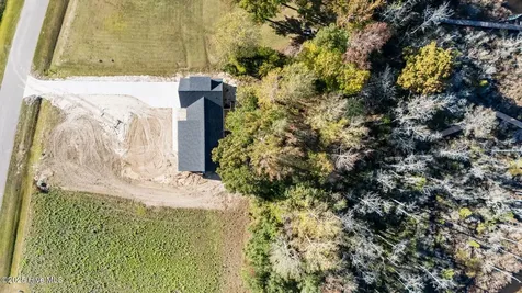 263 Treasure Point Road Bath NC 27808