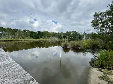 263 Treasure Point Road Bath NC 27808