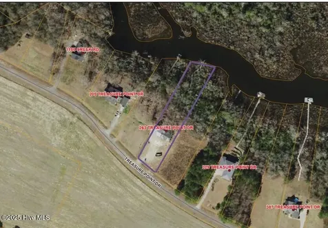 263 Treasure Point Road Bath NC 27808