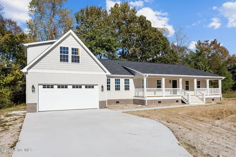 263 Treasure Point Road Bath NC 27808