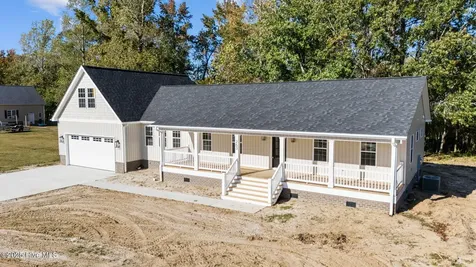 263 Treasure Point Road Bath NC 27808