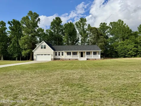 263 Treasure Point Road Bath NC 27808