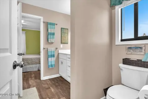 6602 W Beach Drive Oak Island NC 28465