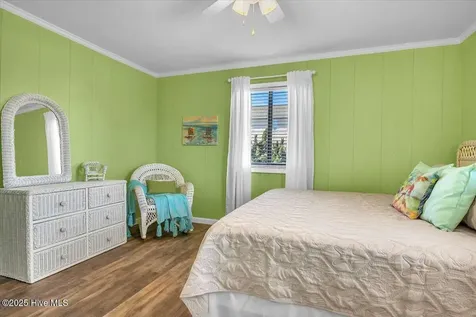 6602 W Beach Drive Oak Island NC 28465