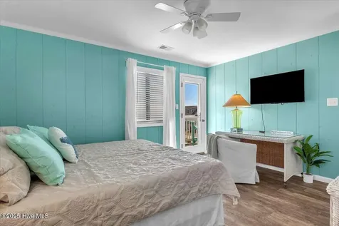 6602 W Beach Drive Oak Island NC 28465
