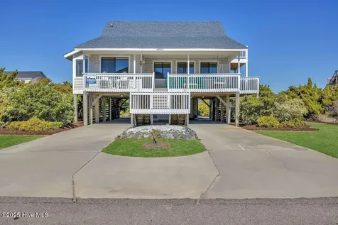 6602 W Beach Drive Oak Island NC 28465