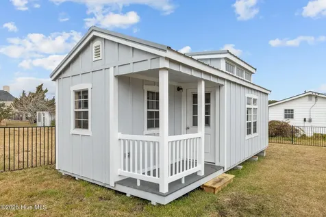 613 Mulberry Street Beaufort NC 28516