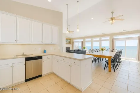 2212 S Shore Drive Surf City NC 28445