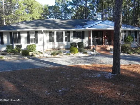 247 Longleaf Drive West End NC 27376