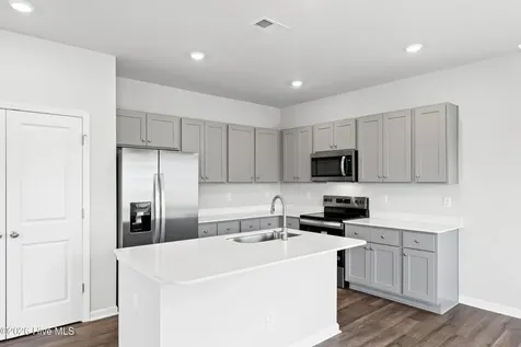 218 Kiera Lane NW Supply NC 28462