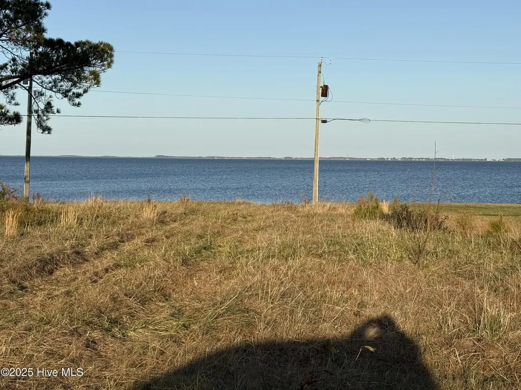 131 Sandy Lane Aydlett NC 27916