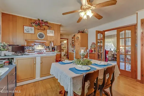 307 W Westbrook Street Wallace NC 28466