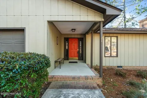 215 Merion Circle Pinehurst NC 28374