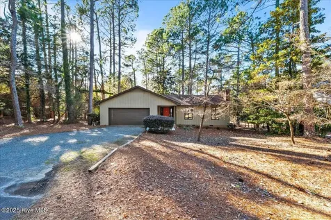 215 Merion Circle Pinehurst NC 28374