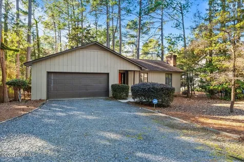 215 Merion Circle Pinehurst NC 28374