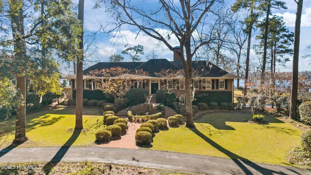 5003 Trent Woods Drive Trent Woods NC 28562