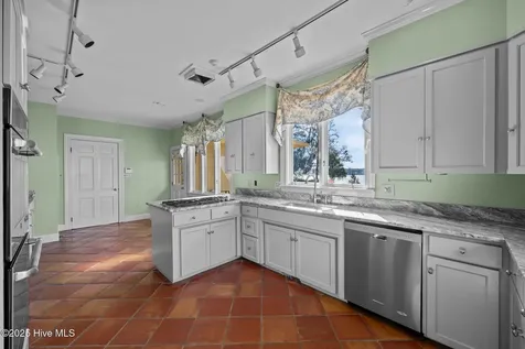 5003 Trent Woods Drive Trent Woods NC 28562