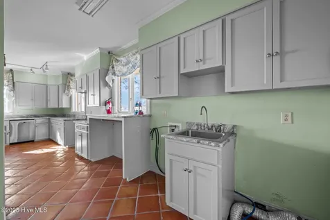 5003 Trent Woods Drive Trent Woods NC 28562