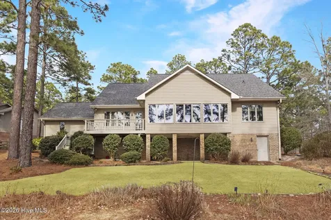 253 Devonshire Avenue W West End NC 27376