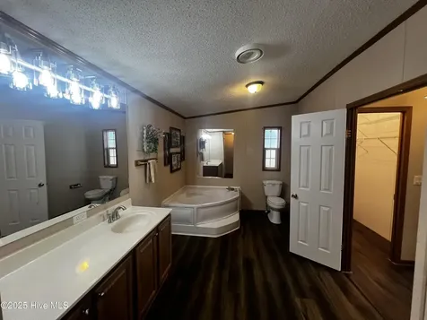 688 Georgia Pacific Road Whiteville NC 28472
