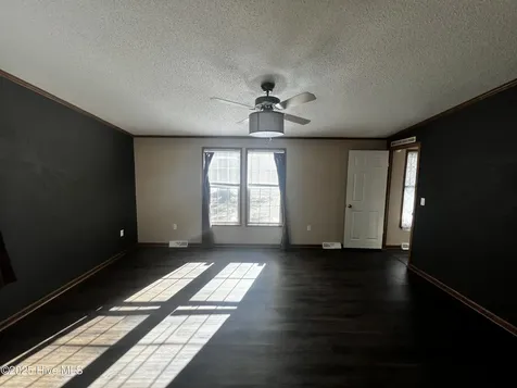 688 Georgia Pacific Road Whiteville NC 28472
