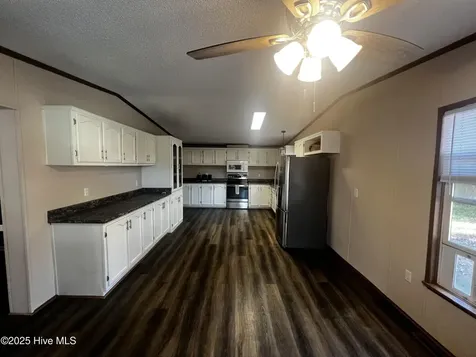 688 Georgia Pacific Road Whiteville NC 28472