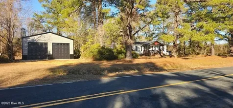 688 Georgia Pacific Road Whiteville NC 28472