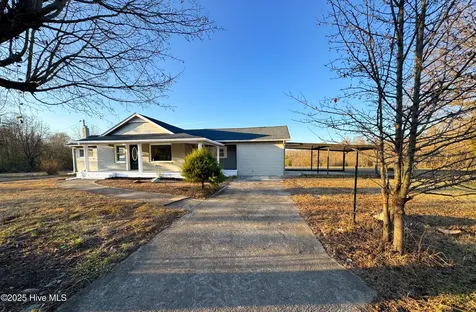 436 Hanner Town Road Bear Creek NC 27207