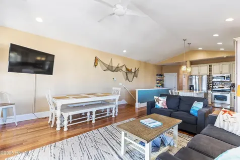 1208 Bonito Lane Carolina Beach NC 28428