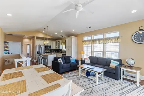 1208 Bonito Lane Carolina Beach NC 28428
