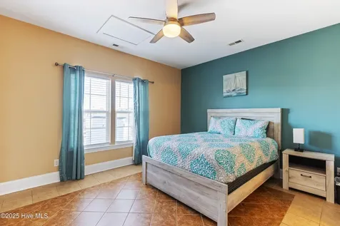 1208 Bonito Lane Carolina Beach NC 28428