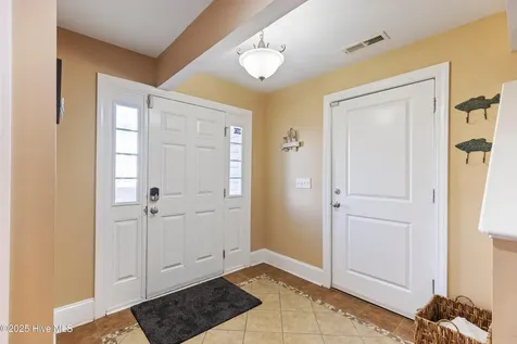 1208 Bonito Lane Carolina Beach NC 28428