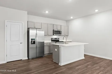 626 S Squires Run Lane Richlands NC 28574
