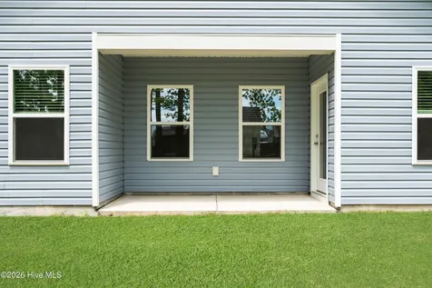 626 S Squires Run Lane Richlands NC 28574