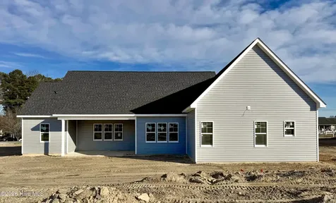 9826 Rockfish Road Raeford NC 28376