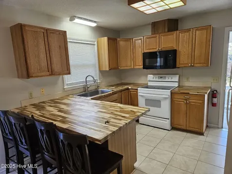 1859 N Kerr Avenue Wilmington NC 28405