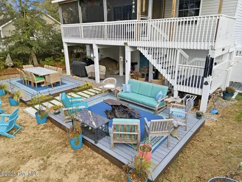 105 SE 17th Street Oak Island NC 28465