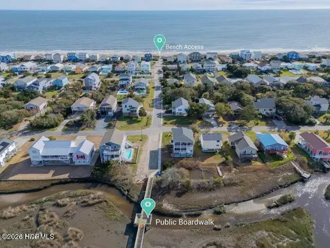 105 SE 17th Street Oak Island NC 28465