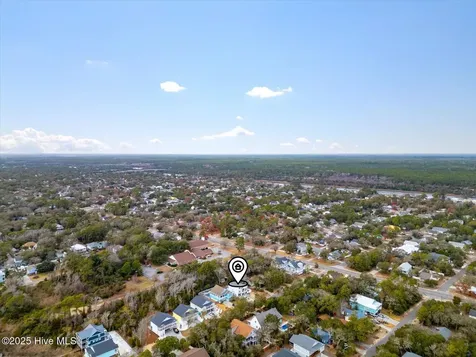 105 SE 17th Street Oak Island NC 28465