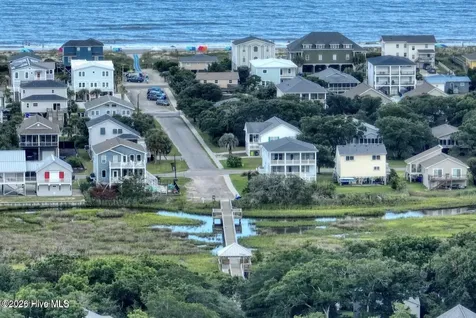 105 SE 17th Street Oak Island NC 28465