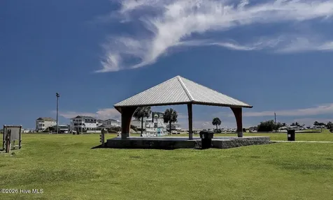 105 SE 17th Street Oak Island NC 28465