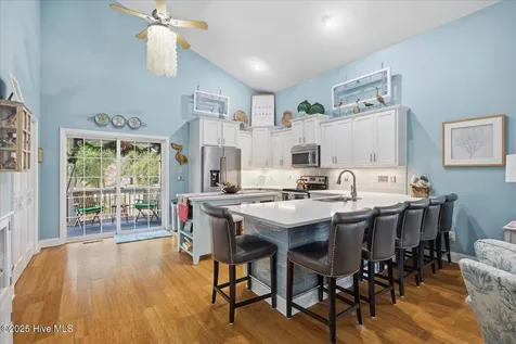 105 SE 17th Street Oak Island NC 28465