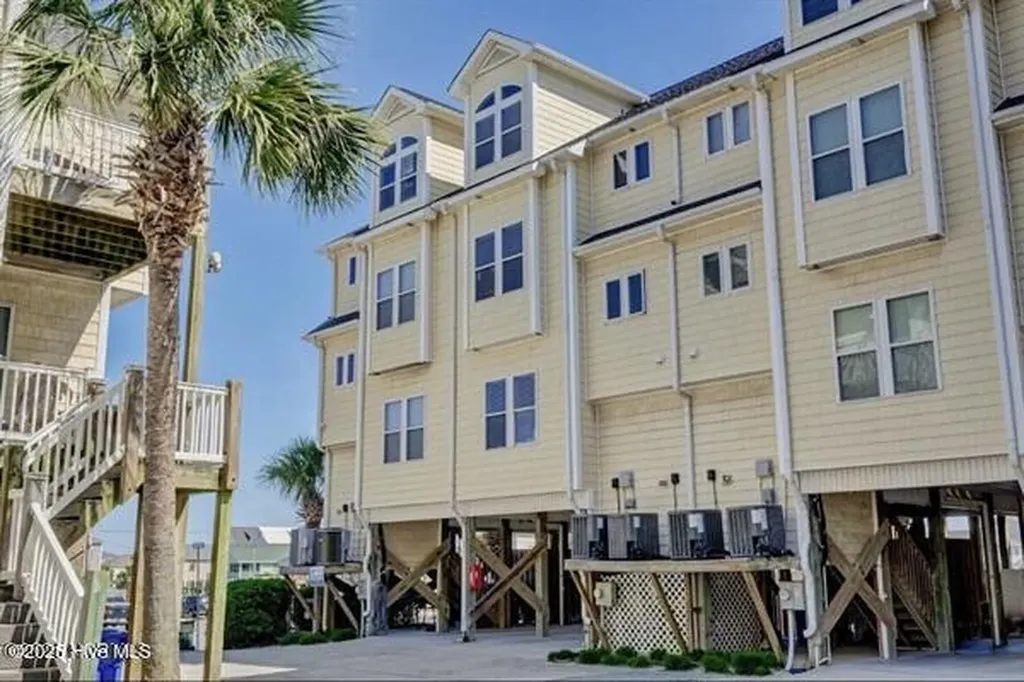 104 Summer Winds Place Surf City NC 28445