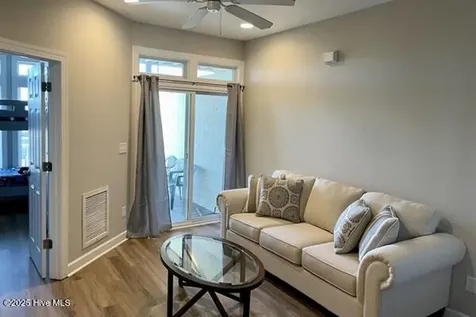 104 Summer Winds Place Surf City NC 28445