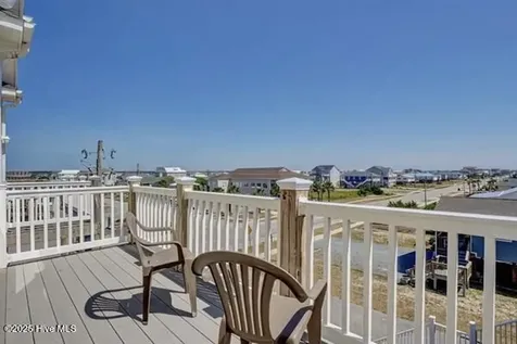 104 Summer Winds Place Surf City NC 28445